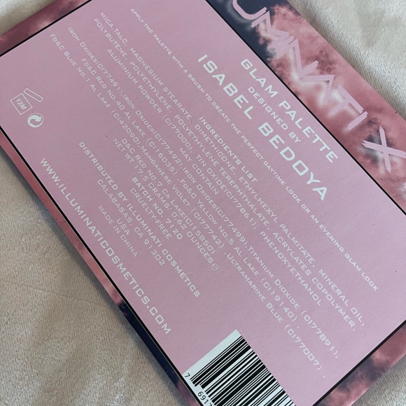 Illuminati eyeshadow - Picture 5 of 5